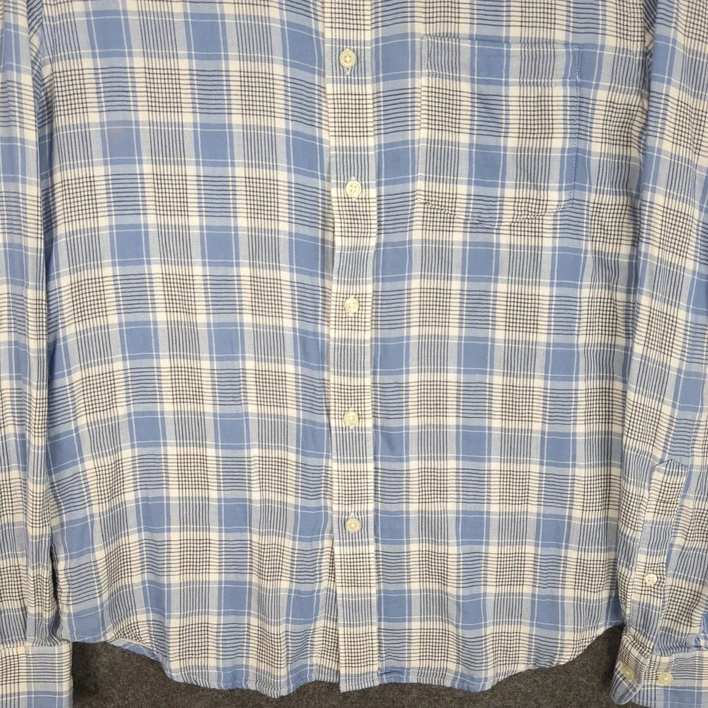 Banana‎ Republic Mens M Untucked Fit Plaid Blue White Long Sleeve